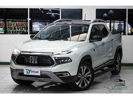 FIAT TORO 2.0 16V TURBO DIESEL VOLCANO 4WD AT9 FIAT TORO 2.0 16V TURBO DIESEL VOLCANO 4WD AT9